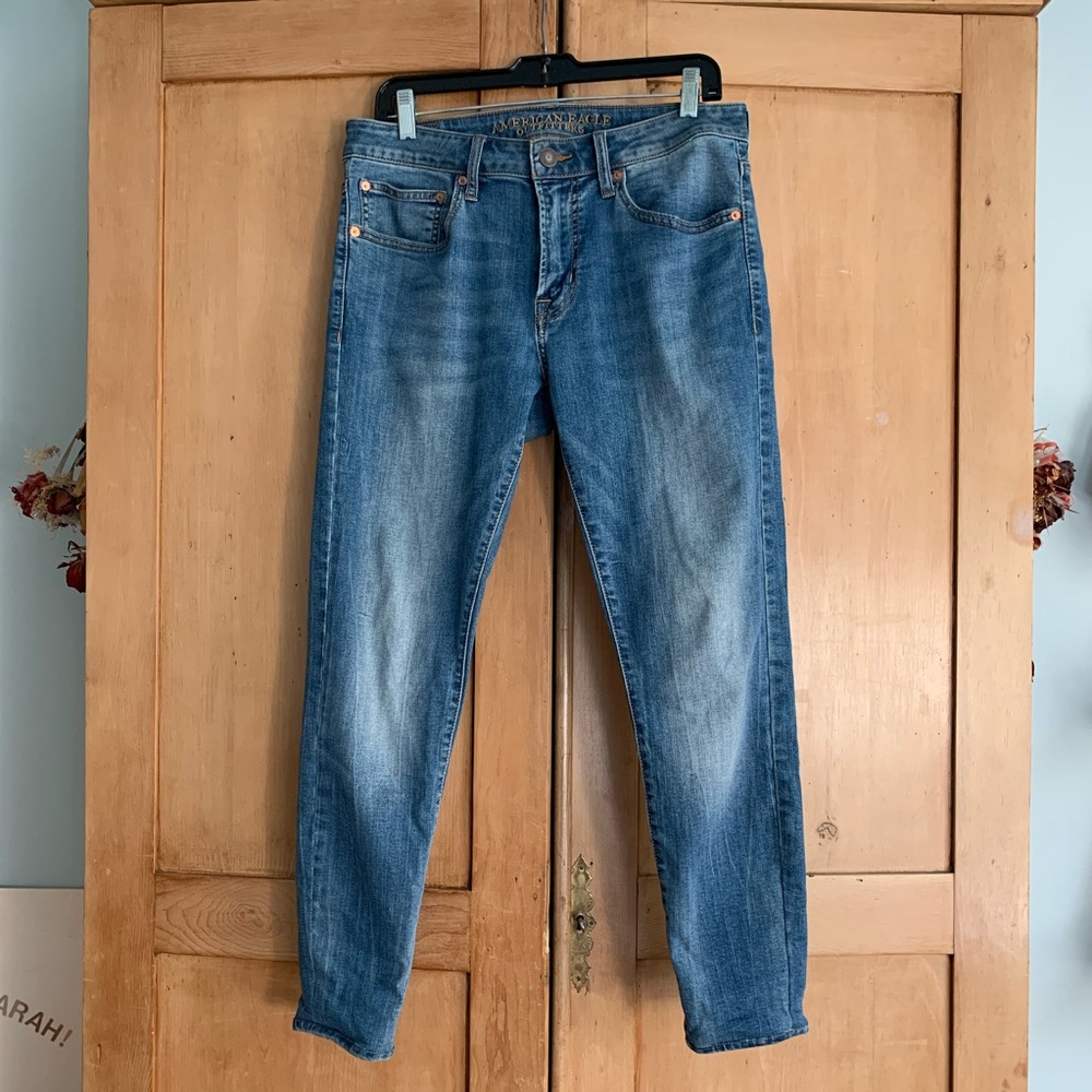 COPY - American Eagle Outfitters Slim Taper Jeans